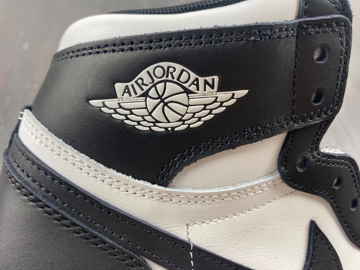 White Jordan High 85 (2023) 1 - Retro Black BQ4422-001 0424